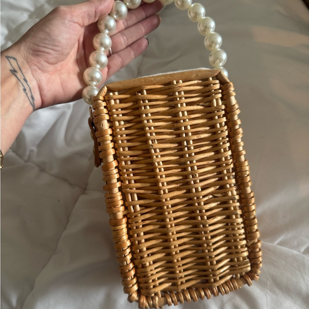 Pearl Handle Woven Tan Bag